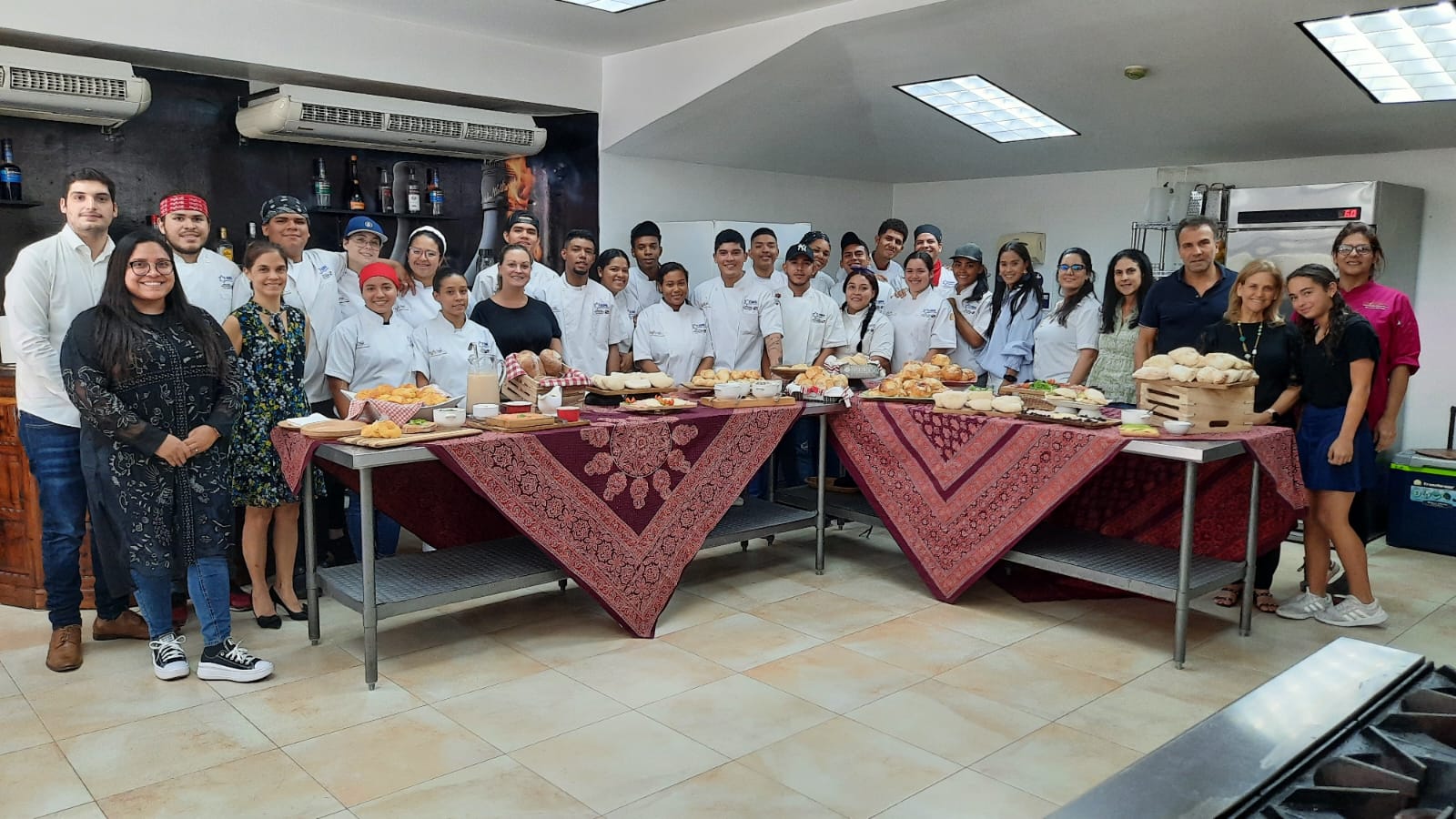 Los participantes de Asistentes de Chef  realizaron el tasting de su módulo de panadería