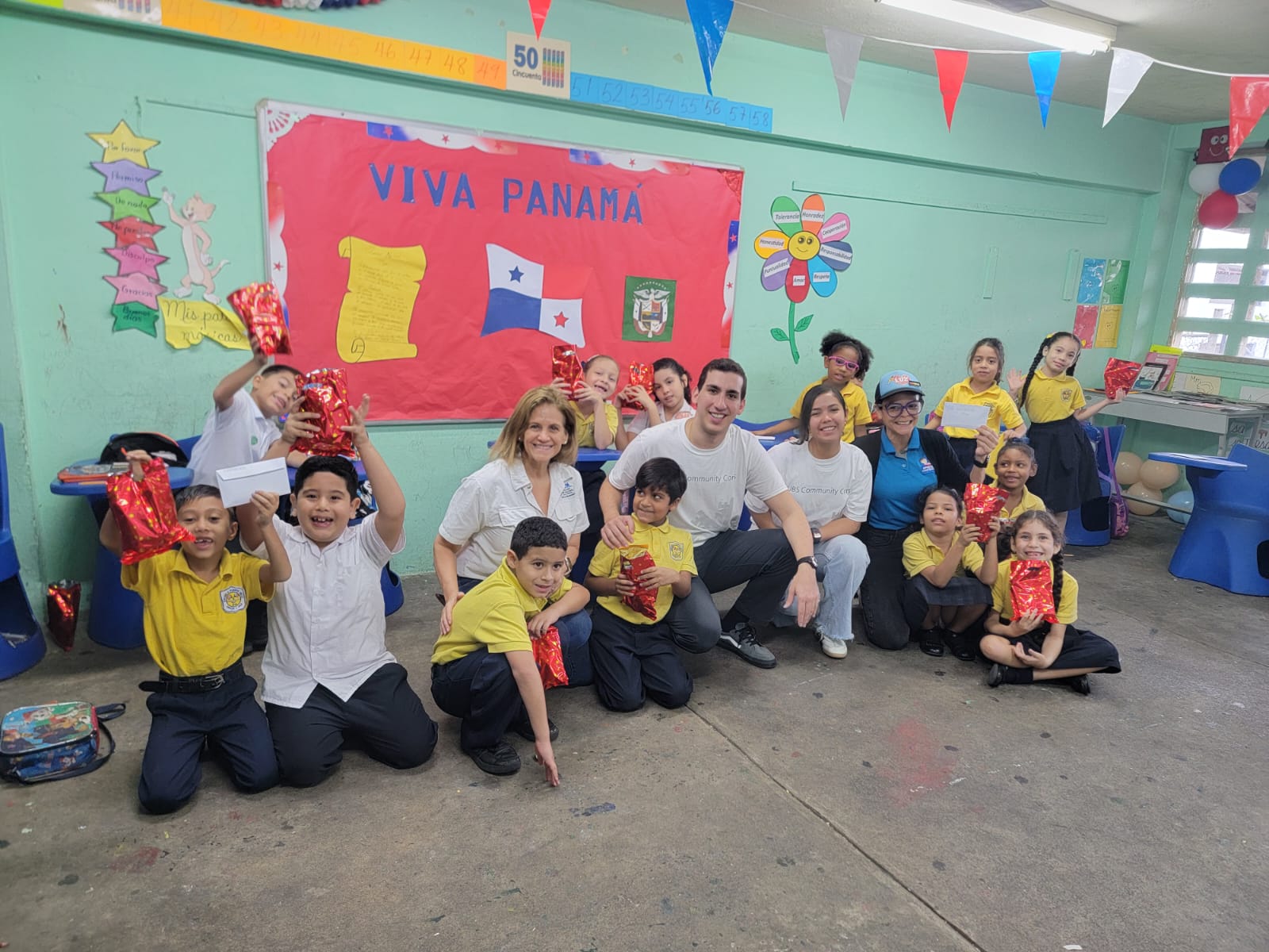 Exitosa Semana de Actividades con UBS para Niños de 1er. Grado Aprende Divirtiéndote