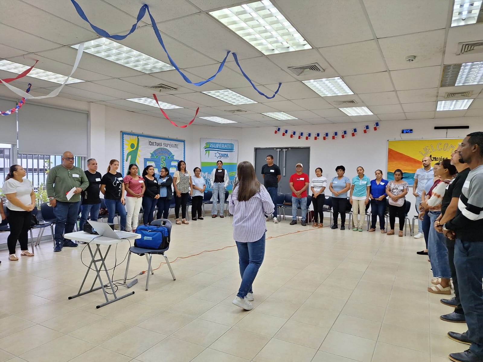Escuela para Padres Supérate: Aprendiendo sobre Disciplina Positiva